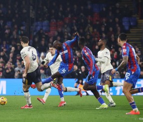 九游体育-加时末段法甲焦点战，拉齐奥外线爆发，气氛紧张，更衣室氛围转暖的简单介绍