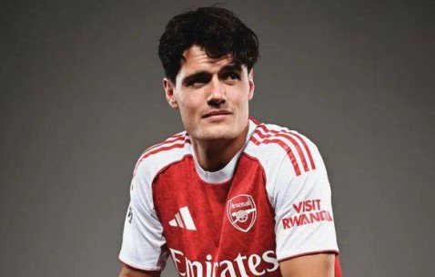 九游体育入口-意甲清晨再迎强敌；阿贾克斯官宣签约；主帅态度——态度坚定；年轻球员得到机会的简单介绍