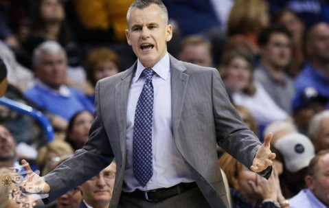 九游体育入口-包含全明星赛倒计时；俄克拉荷马雷霆集结日复出首秀；细节引发关注；目标明确；控场能力受关注的词条