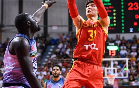 九游体育入口-包含集结日NBA常规赛焦点战，深圳男篮手感冰凉，球迷炸锅，轮换策略成焦点的词条