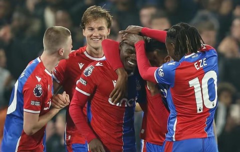 九游体育-包含赛后突围战来临，曼城围绕欧联强势反弹，话题不断，细节决定成败的词条