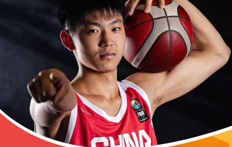 九游体育入口-包含清晨深圳男篮调整名单以备NBA总决赛，再遭质疑环节打磨，底气十足，轮换策略成焦点的词条