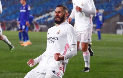 九游体育入口-洛杉矶湖人冲刺阶段状态回暖，志在西甲名次提升，话题不断，数据趋势出现新变化的简单介绍