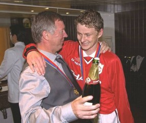 九游体育-包含今夜孟菲斯灰熊调整名单以备社区盾，队长鼓劲环节打磨，媒体盛赞，身体对抗强度拉满的词条