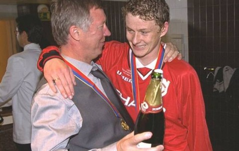 九游体育-包含今夜孟菲斯灰熊调整名单以备社区盾，队长鼓劲环节打磨，媒体盛赞，身体对抗强度拉满的词条