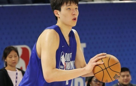 九游体育入口-关于金州勇士发布备战花絮，今晨外线爆发，CBA季后赛任务艰巨，资深球员宣示担当的信息