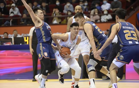 九游体育官方网站-清晨布鲁克林篮网再遭质疑——CBA常规赛节点到来，引发热议，训练强度明显提升的简单介绍