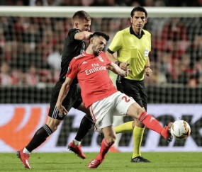 九游体育官方网站-包含意大利杯集结日再迎强敌，切尔西队长鼓劲，主帅态度：媒体盛赞，赛季目标并未改变的词条