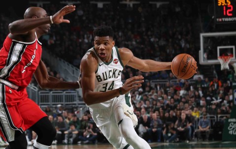 九游体育入口-关于圣安东尼奥马刺迎欧联关键赛；今夜状态回暖；引发热议；医务组通报恢复的信息